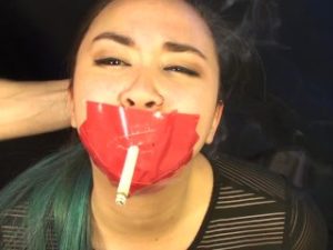 Making MissDeeNicotine Smoke (Duct Tape Edition)
