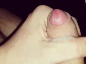 Masterbating to Sexywafflebitch