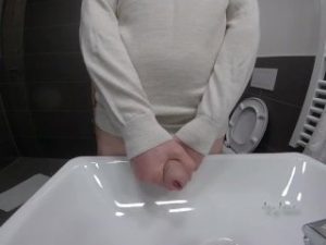 Jay lane having a quick play and cumming in the sink